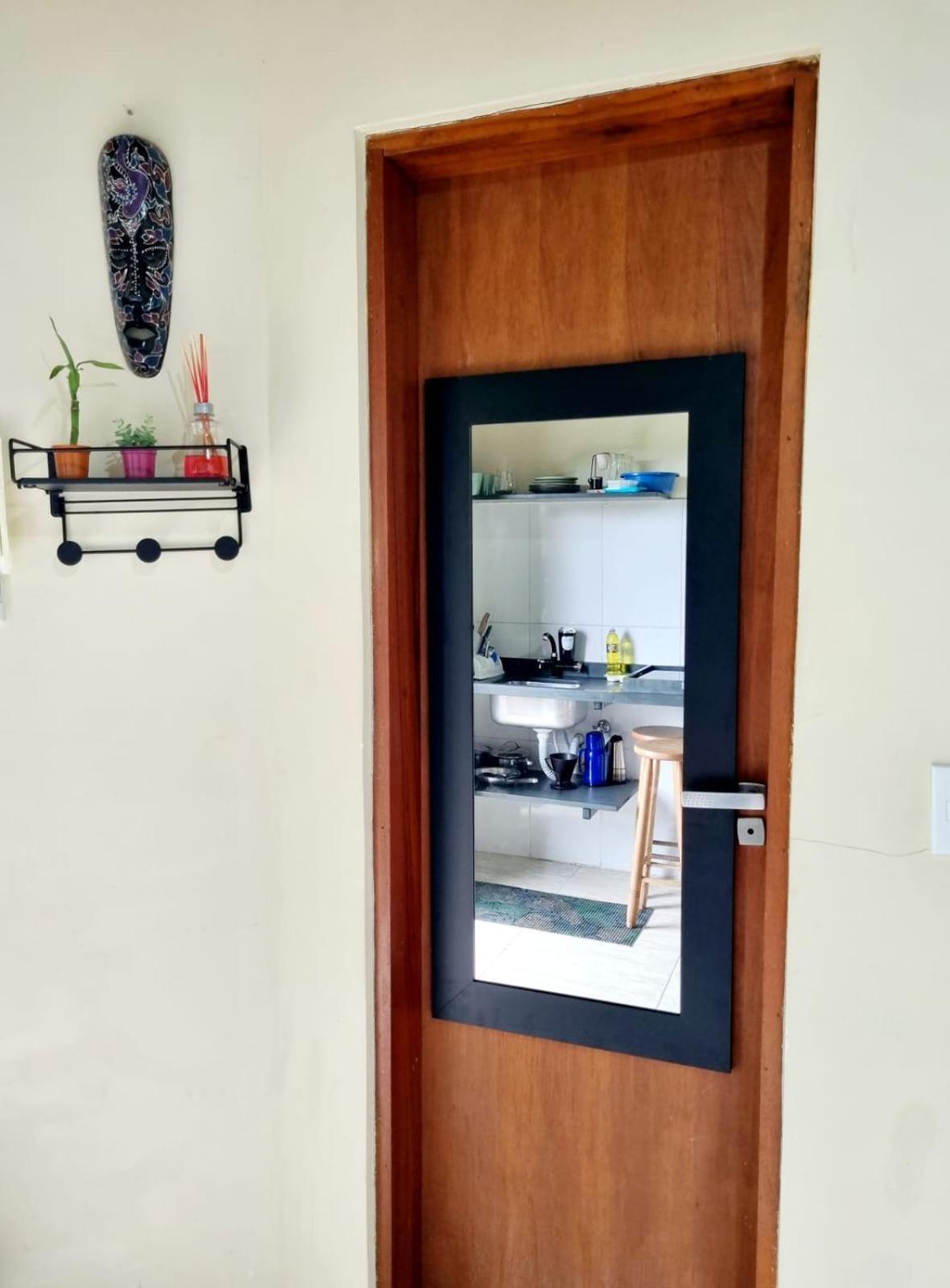 Burung Flats Itamambuca - Hospedagem Com Vista Para O Mar Ubatuba Kültér fotó