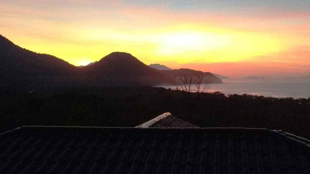 Burung Flats Itamambuca - Hospedagem Com Vista Para O Mar Ubatuba Kültér fotó